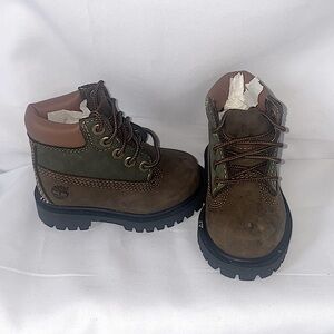 BRAND: Timberland/ SIZE: 4